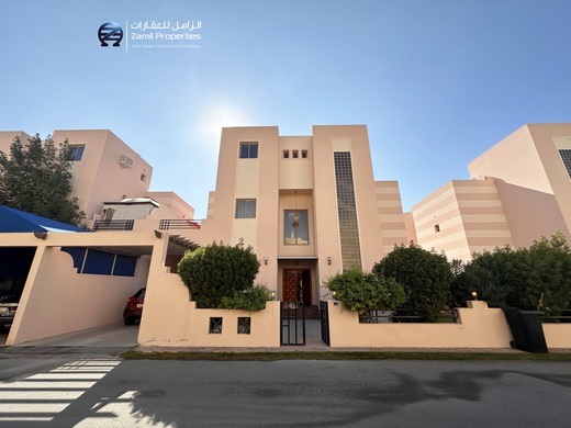 Odoo - Sample 1 for three columns